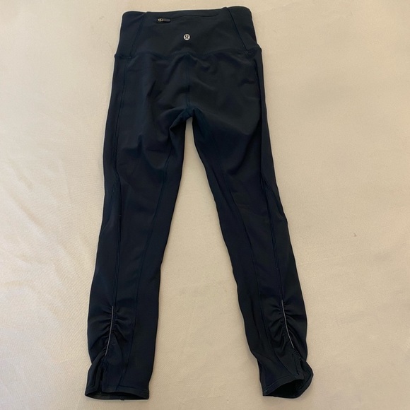 LULULEMON Athletics Leggings, Size 4, 23” Inseam - Picture 4 of 6
